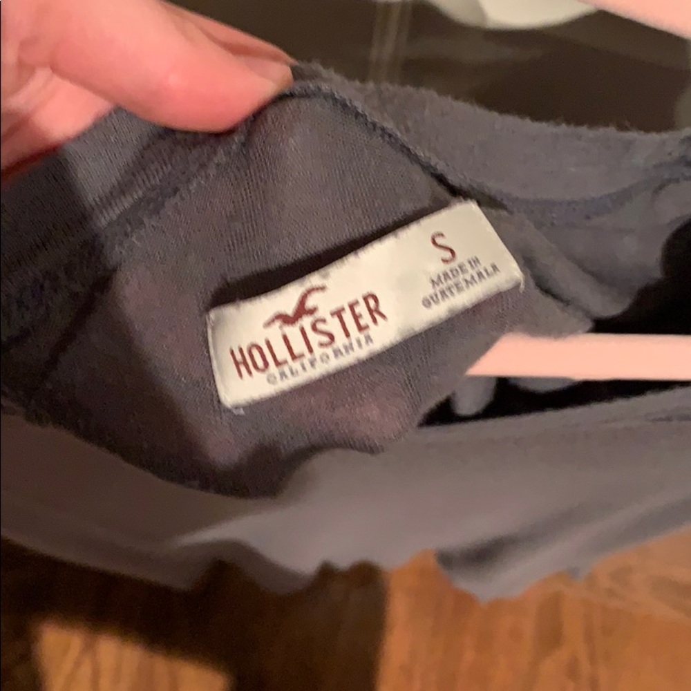 top from hollister